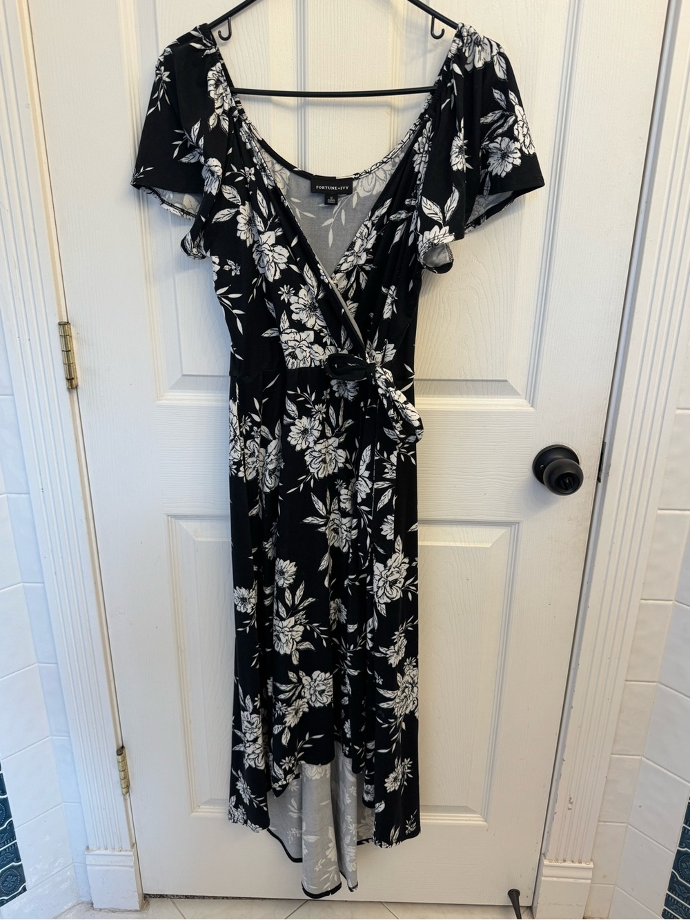 Fortune and Ivy Black & White Floral Wrap Midi Dress